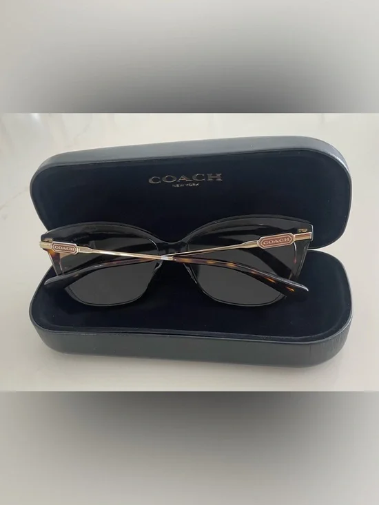 Coach HC8305 512083 Havana UV Polarized Sunglasses in Dark Tortoise with Case - Picture 4 of 14